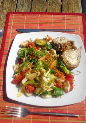 A picture of Low Calorie High Protein Salad.