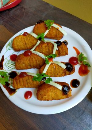 A picture of Cheese curd crackers.