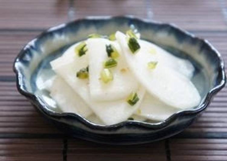 Recipe: Perfect Yuzu Pepper Flavored Pickled Turnips