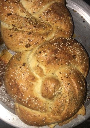 A picture of Garlic bread.