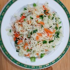 A picture of 3 colour Fried rice.