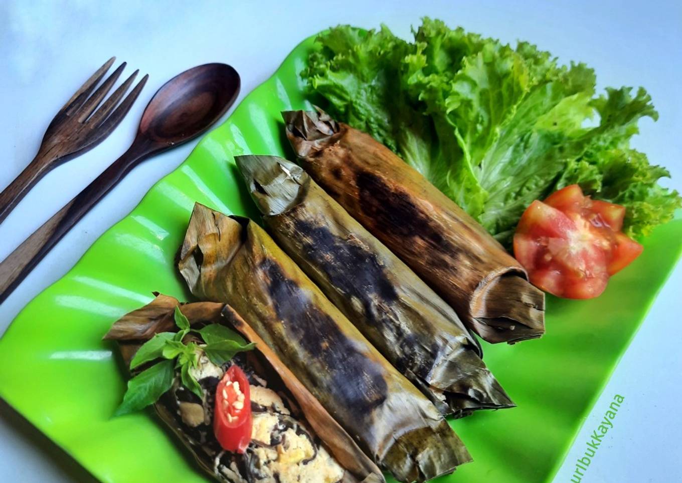 712. Pepes Tahu Jamur Kuping Udang