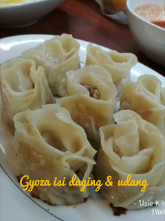 Foto resep Gyoza isi daging dan udang #BikinRamadanBerkesan