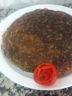 Una foto de Tortilla de hojas de remolacha