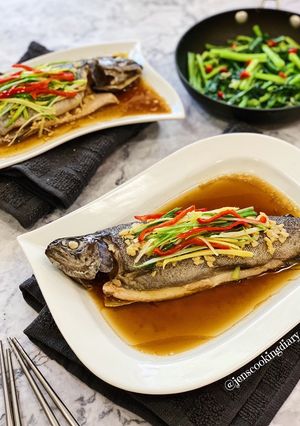 A picture of Cantonese Steamed Fish.
