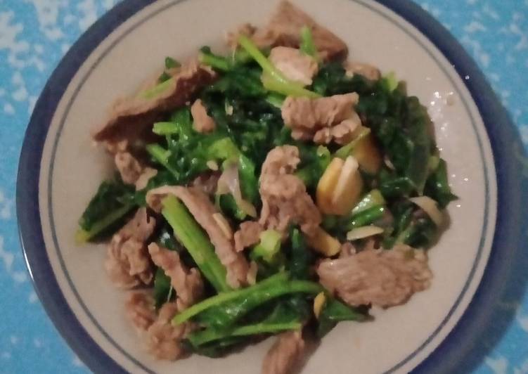 Kailan tumis daging