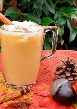Une photo de Pumpkin Spice latte végétal