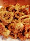 Rabas y langostinos empanados