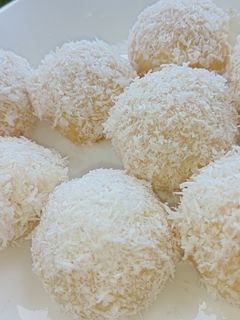صورة لوصفة 🥥حلوة اقتصادية بجوز الهند 🥥