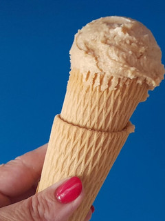 Una foto de Helado de cacahuetes -solo 2 ingredientes-