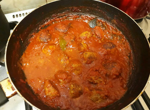 Una foto de Albóndigas de pavo en salsa de tomates natural