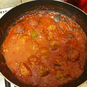 Albóndigas de pavo en salsa de tomates natural