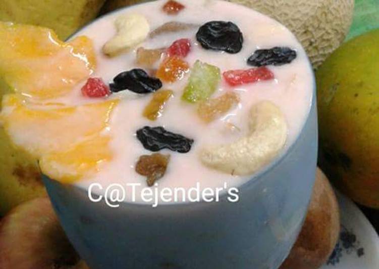 Recipe of Ultimate FRUIT CUSTARD(FOR WEIGHT WATCHERS) No white sugar,no cream)