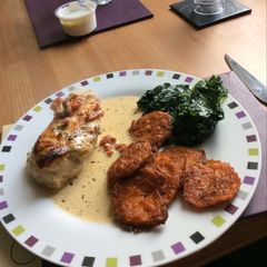 A picture of Creamy Sun-Dried Tomato Chicken.