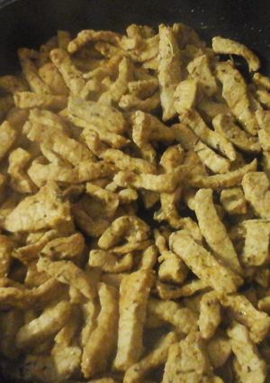 A picture of Gyros (greek meat fry).