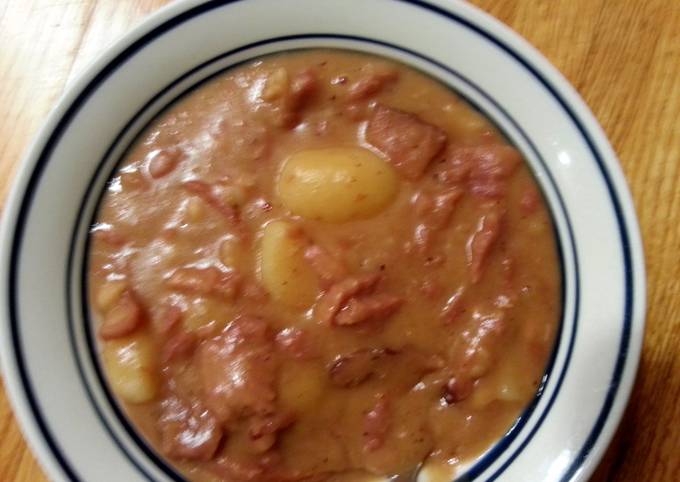 Steps to Prepare Favorite Taisen&#39;s Ham Bean and Potatoe Soup