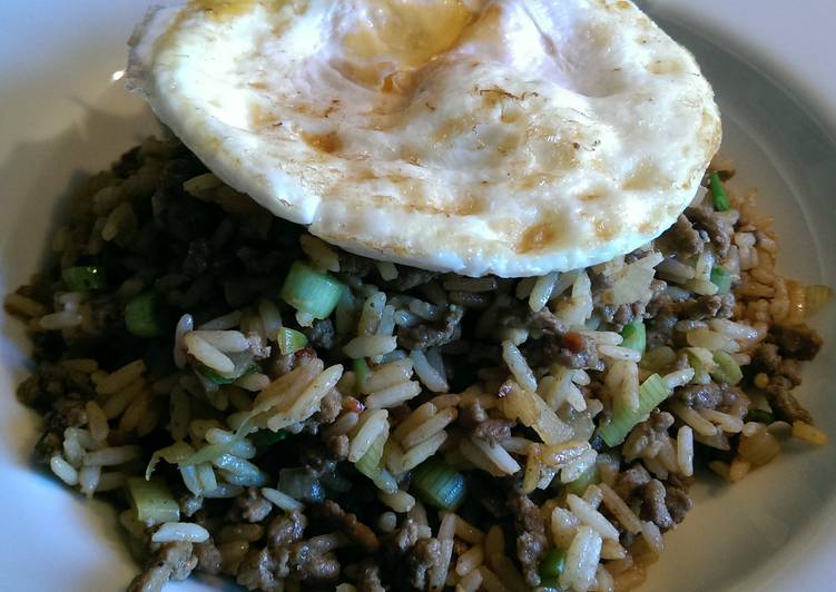 Recipe of Super Quick Homemade Nice and easy nasi goreng