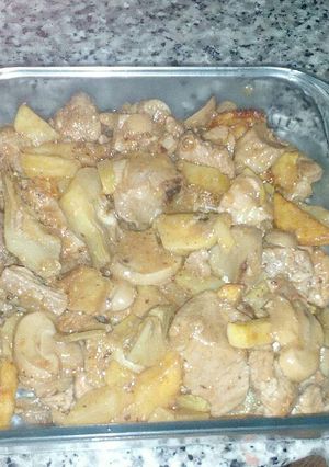 Una foto de Carne en salsa