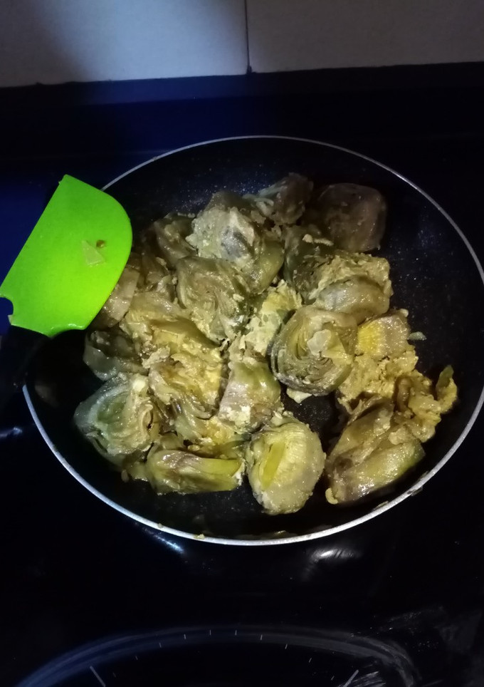 Una foto de Alcachofas salteadas