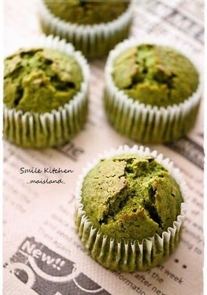 A picture of Simple and Fluffy Matcha Muffins.