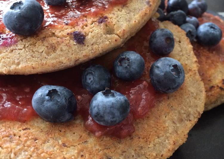 Recipe of Award-winning Organic, Flour less, Healthy, Blueberry &amp; Oatmeal Pancakes