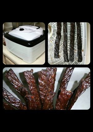 A picture of Snap'n Peppery Beef Jerky.