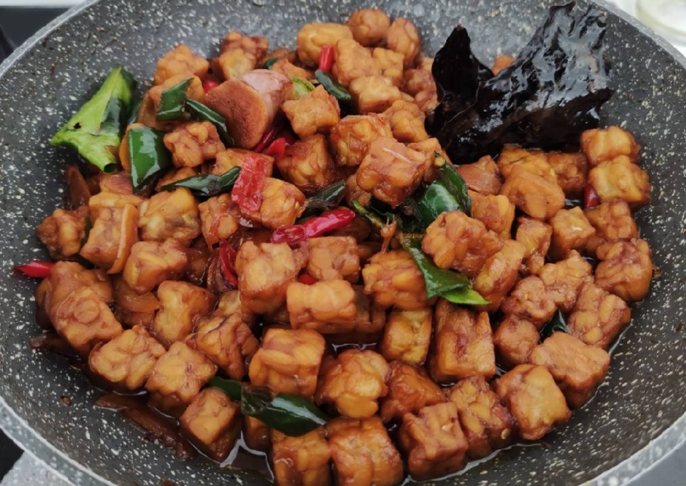 Orek tempe basah