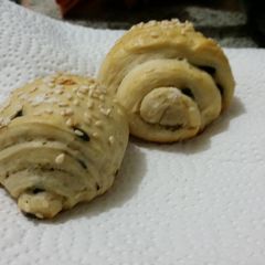 A picture of Roll Olive Bread.