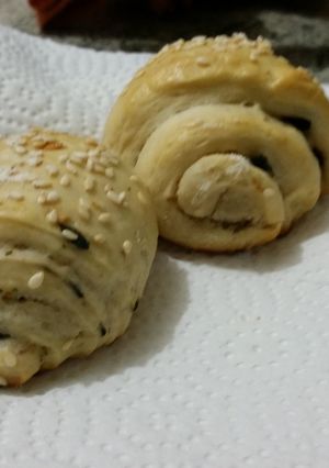A picture of Roll Olive Bread.