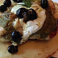 A picture of A Taste Of The Mediterranean Chicken.