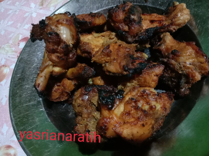 Bagaimana Menyiapkan Ayam bakar bumbu gulai Ekonomis