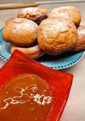 Szalagos fánk lekvárral ♥️🍩 recept fotója