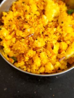 இட்லி உப்புமா(Idli upma recipe in tamil) செய்முறை முக்கிய புகைப்படம்