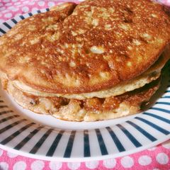 A picture of Fluffy Bananut Pancakes.
