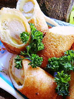 A picture of Cheezy Sausage Bread Roll.