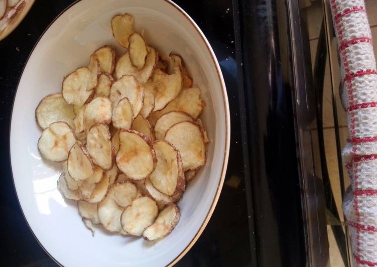 Recipe of Favorite microwave potato chips