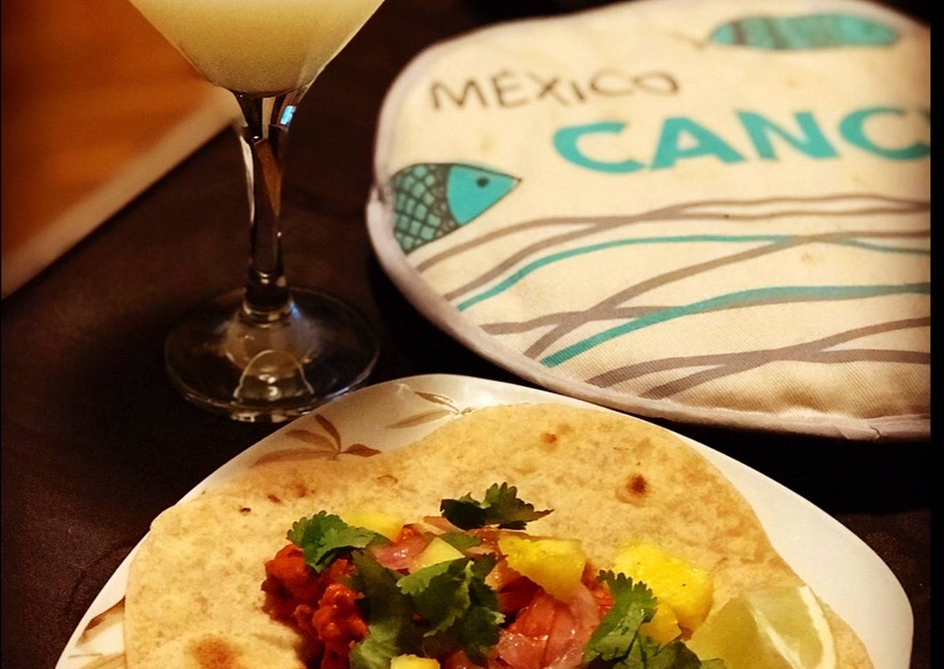 Tacos pastor con tortillas caseras integrales y cocktail Margarita 🤩🤩