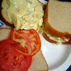 A picture of egg salad sandwiches.