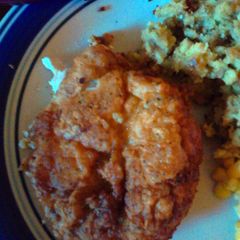 A picture of Carolyn's fried chicken.