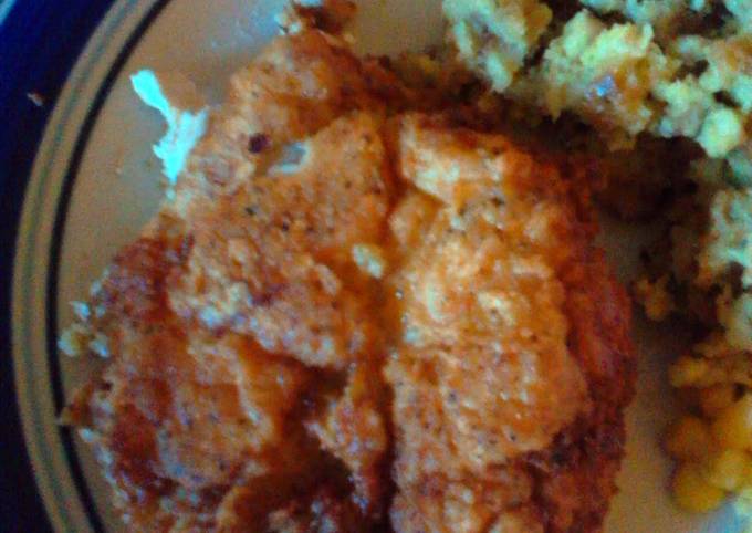 Carolyn's fried chicken