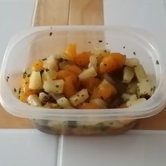 A picture of Fruit Salad.