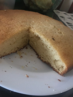 Una foto de Torta fácil y rica 💫
