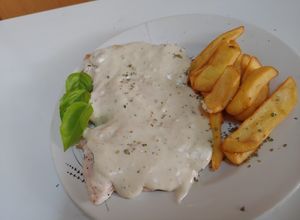 Foto principal de Pechugas de pollo en salsa roquefort