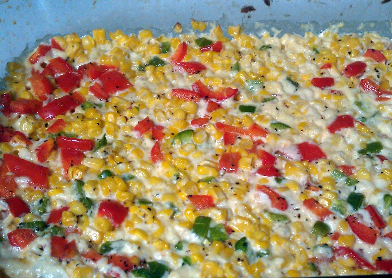 Pioneer Woman's Fresh Corn Casserole with Red Peppers and Jalape