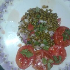 A picture of Moong dal ke chaat.