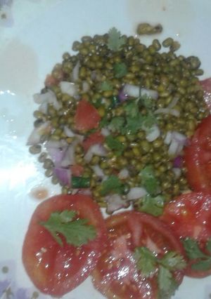 A picture of Moong dal ke chaat.