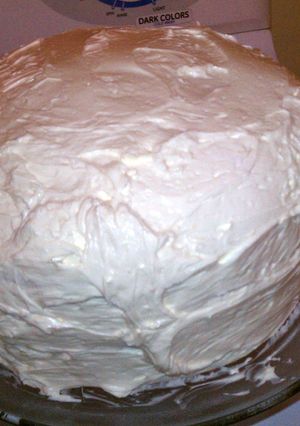 A picture of Pink lemonade cake.