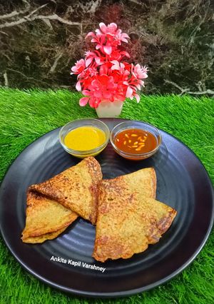 A picture of Moong dal Cheela.