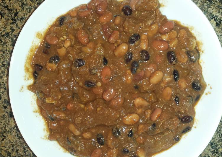 Simple Way to Make Award-winning 3 bean chili con carne