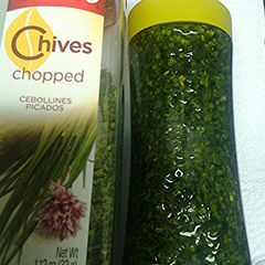 A picture of Chives oil, homemade.